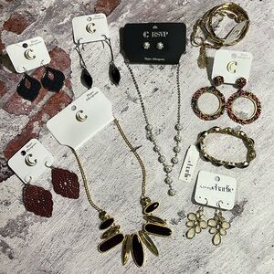 9 Piece NWT Charming Charlie Jewelry Lot